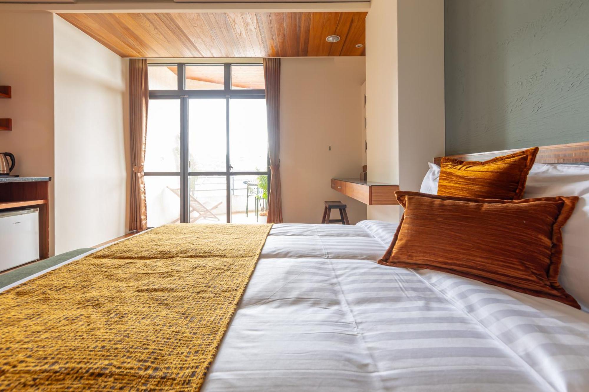Sun Moon Lake Itathao Vacation Inn With Elevator Yuchi Exterior foto