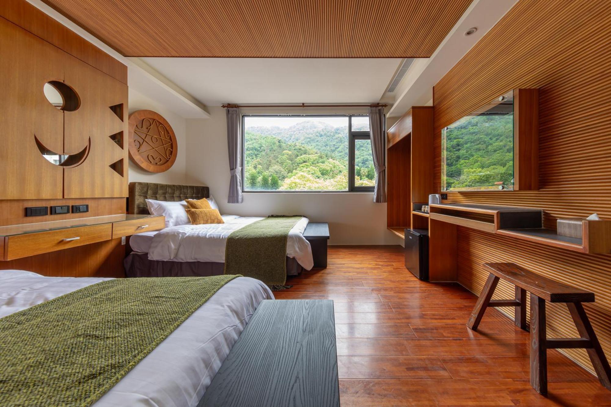 Sun Moon Lake Itathao Vacation Inn With Elevator Yuchi Exterior foto