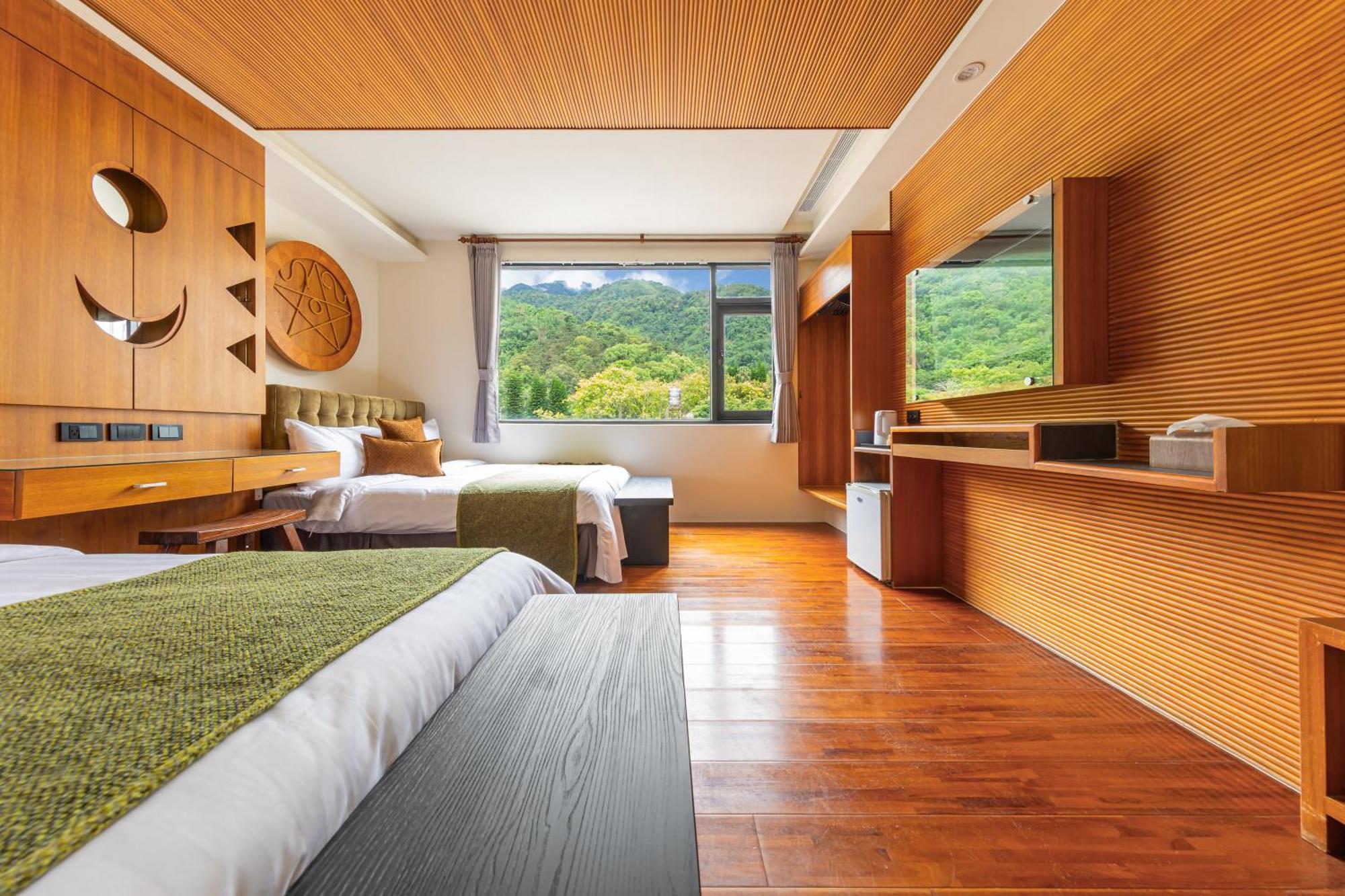 Sun Moon Lake Itathao Vacation Inn With Elevator Yuchi Exterior foto