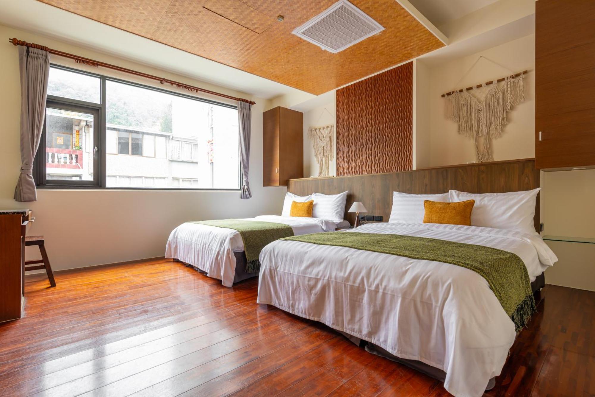 Sun Moon Lake Itathao Vacation Inn With Elevator Yuchi Exterior foto