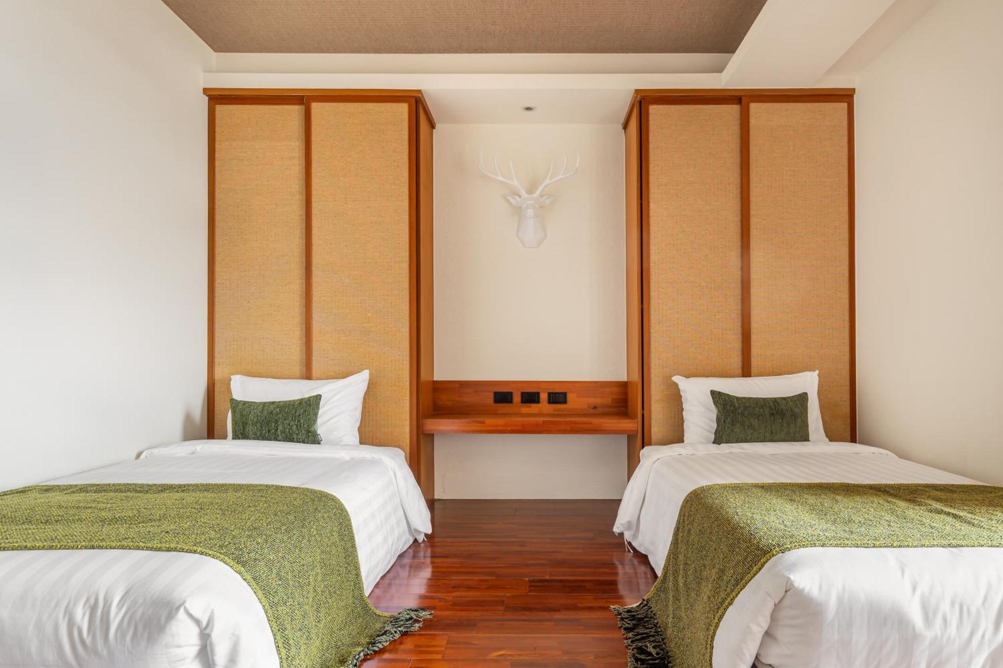 Sun Moon Lake Itathao Vacation Inn With Elevator Yuchi Exterior foto
